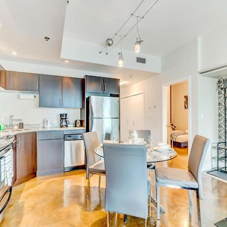 Luxury 2Br Condo - King Bed - Stunning City Views YYC Exteriör bild